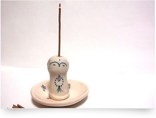 香司の手作りお香講座 沈香のお線香